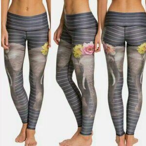 Teeki Hot Pants Leggings Love the Elephant Pattern